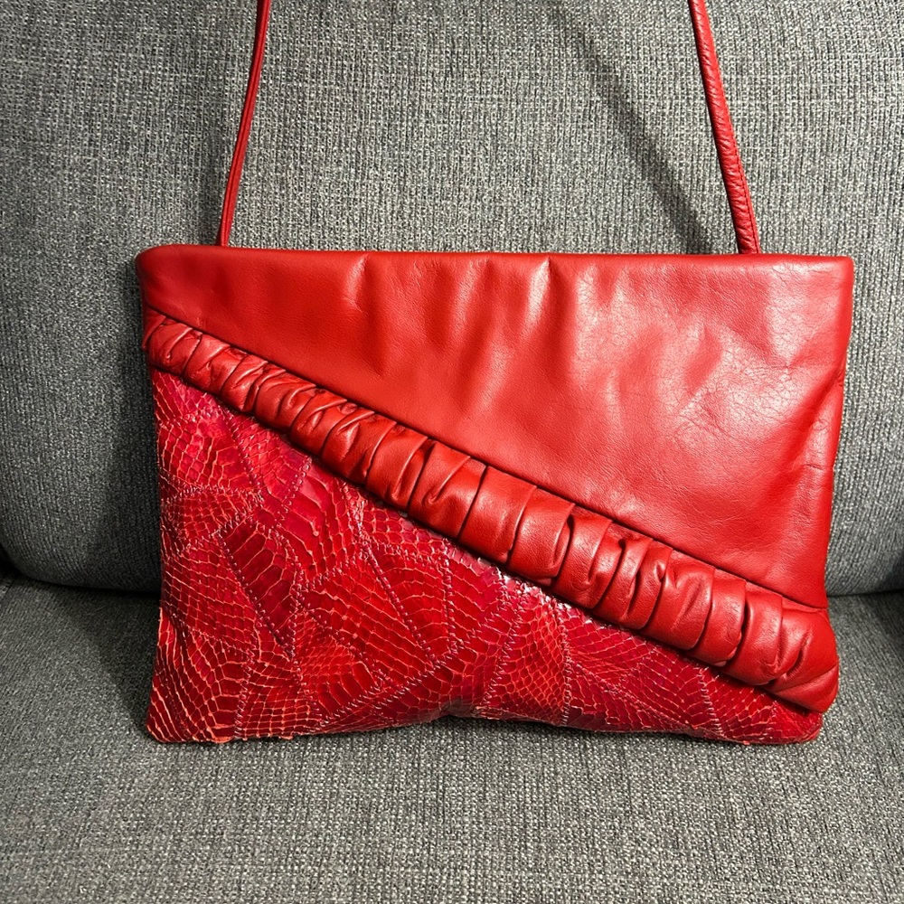 Vintage Tiana Red Leather Shoulder bag/ Frame Clutch